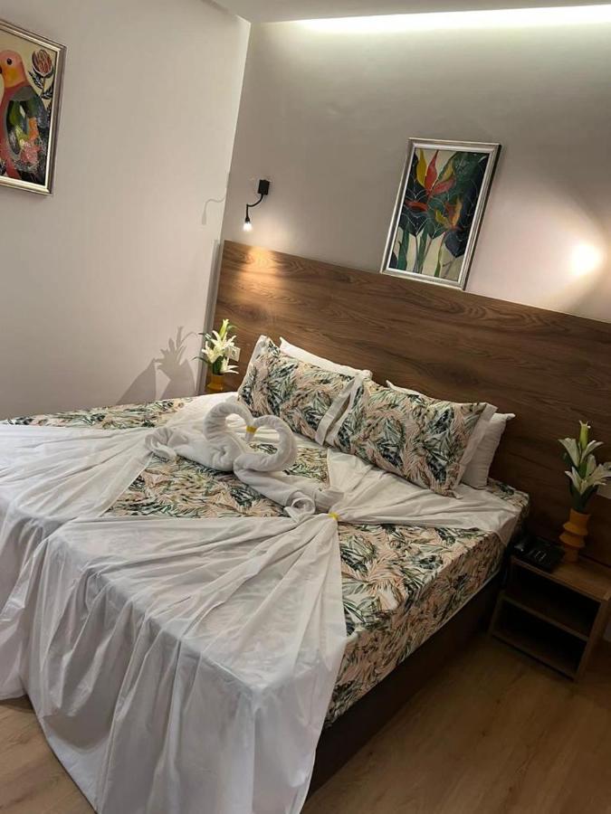 Hotel Beaux Arts 2*